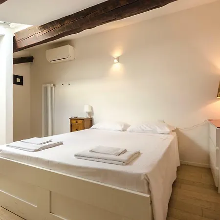 Rismondo Apartment *